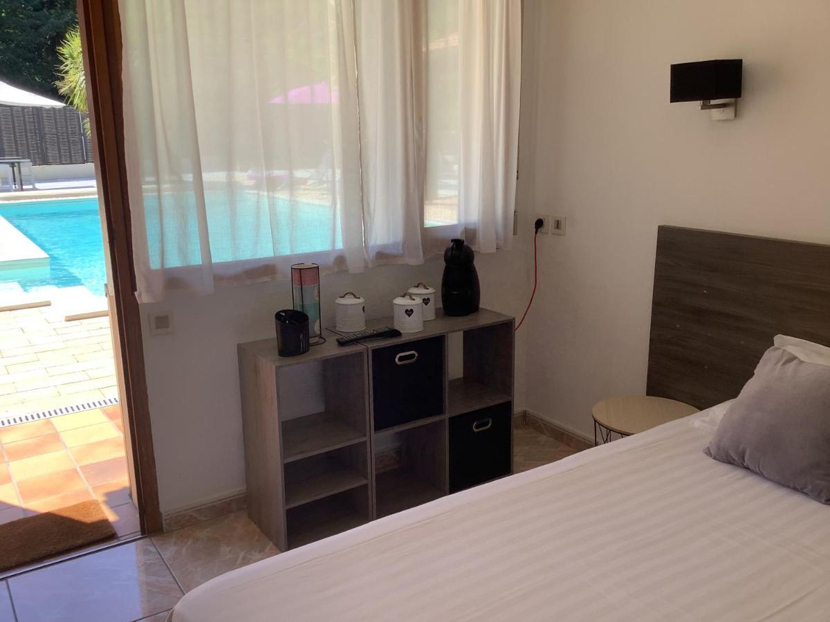 Bed and Breakfast la dolce farniente Biaudos Exterior foto