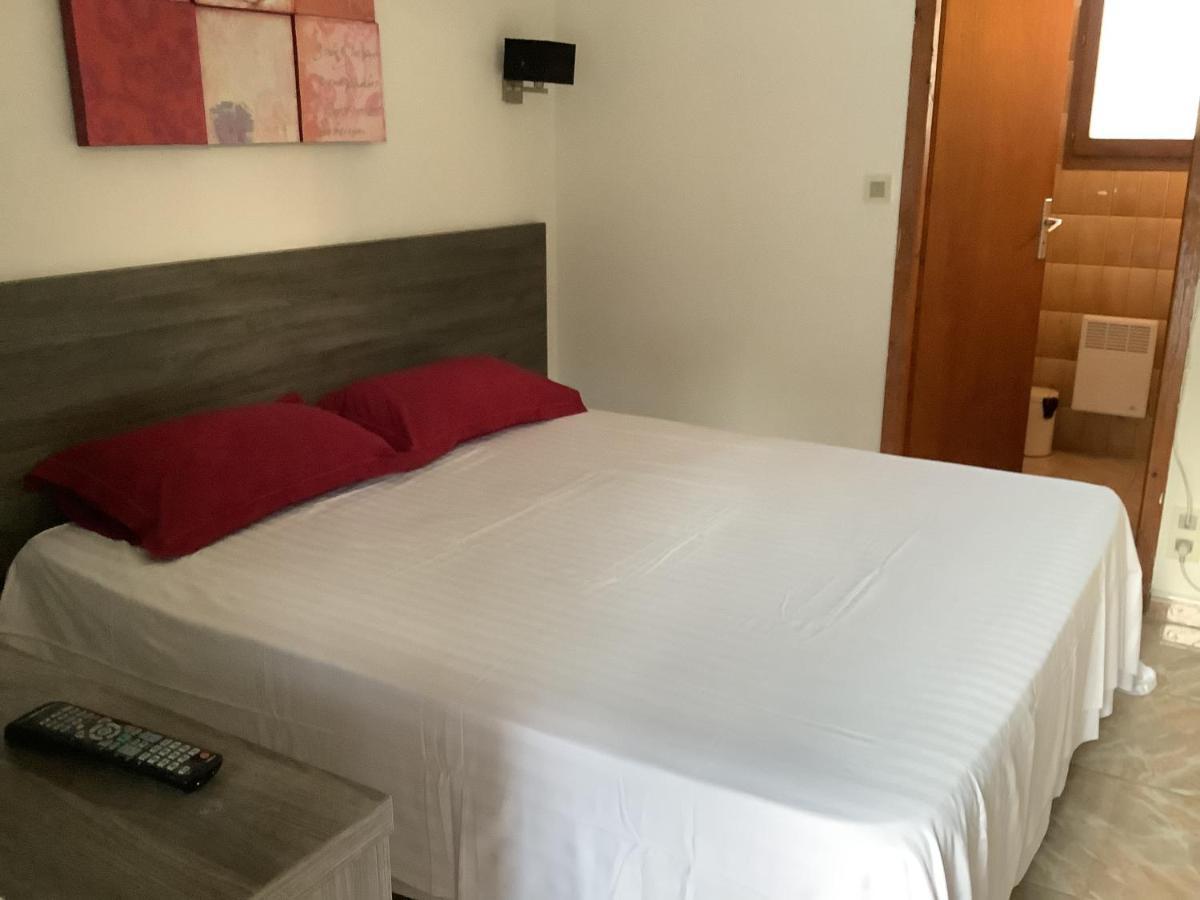 Bed and Breakfast la dolce farniente Biaudos Exterior foto