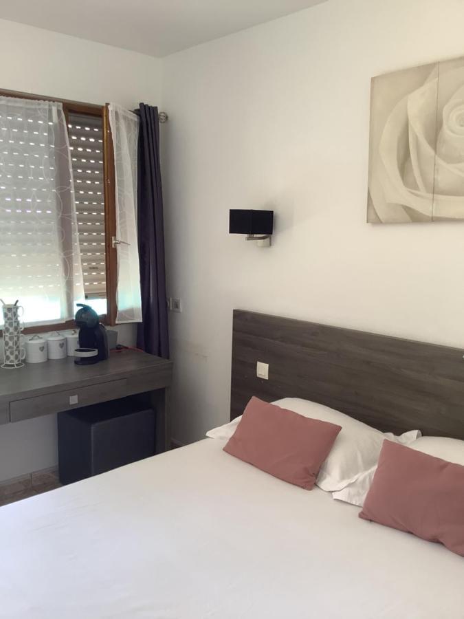 Bed and Breakfast la dolce farniente Biaudos Exterior foto